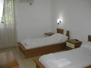 Alpine Hotel Vlorë