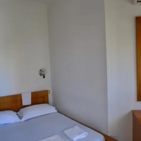 Alpine Hotell
