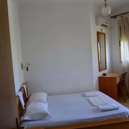 Hotel Alpine 2*